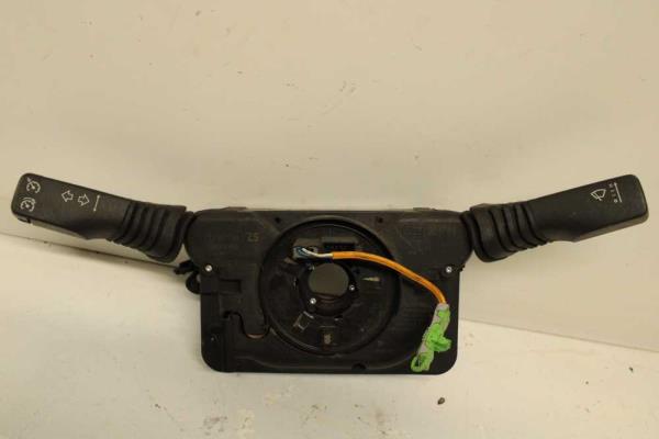 COMMODO OPEL ASTRA H - Vue 1